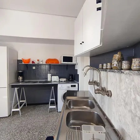 Meli Apartment *